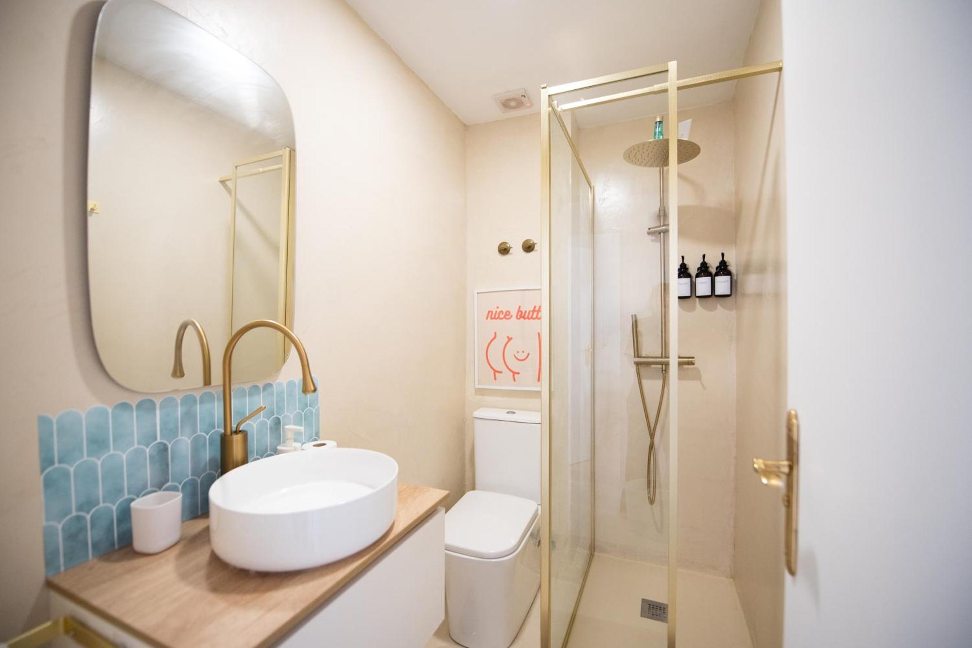 Apartamento Centrico La Merced - Free Parking & Free Gym Malaga Luaran gambar