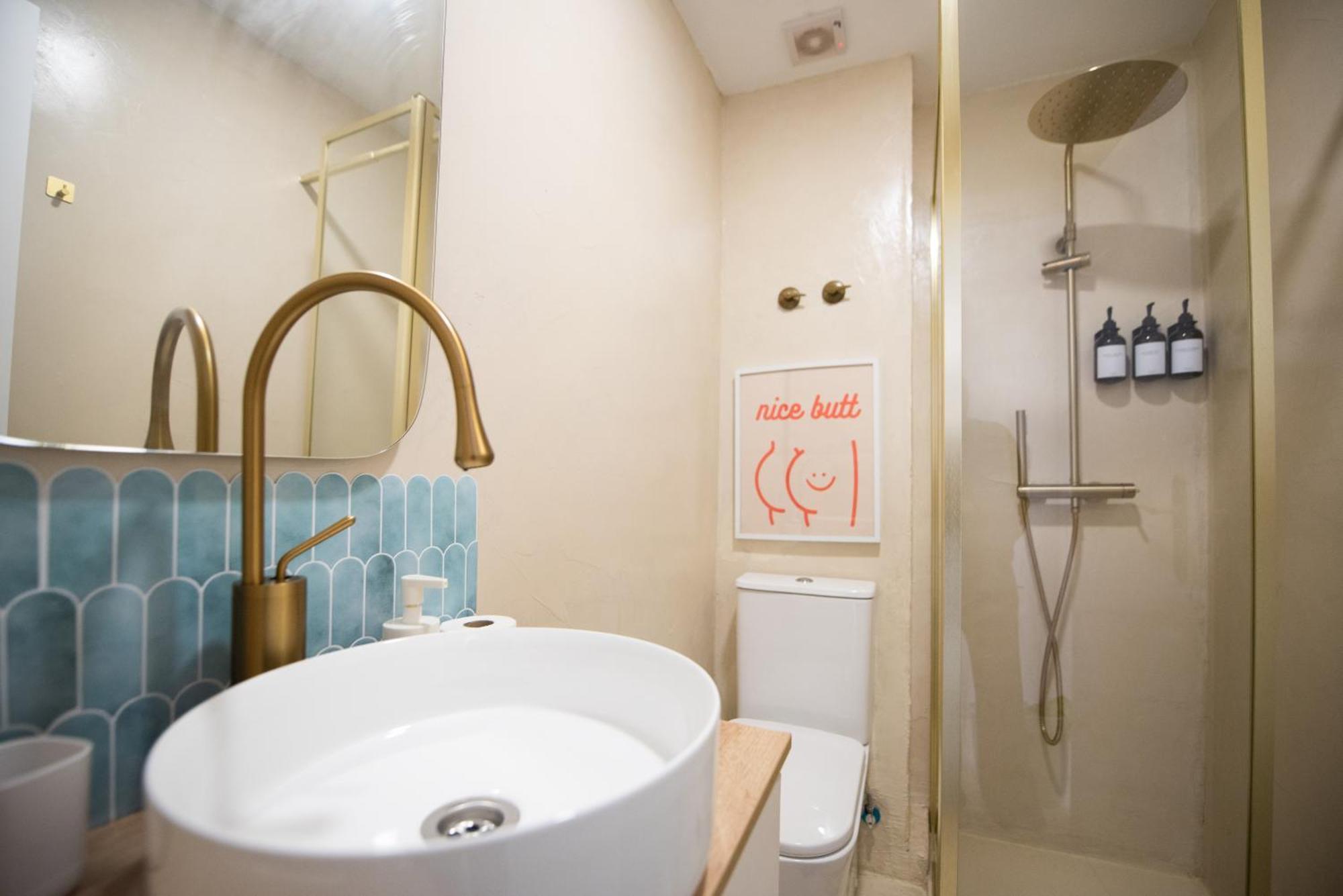 Apartamento Centrico La Merced - Free Parking & Free Gym Malaga Luaran gambar